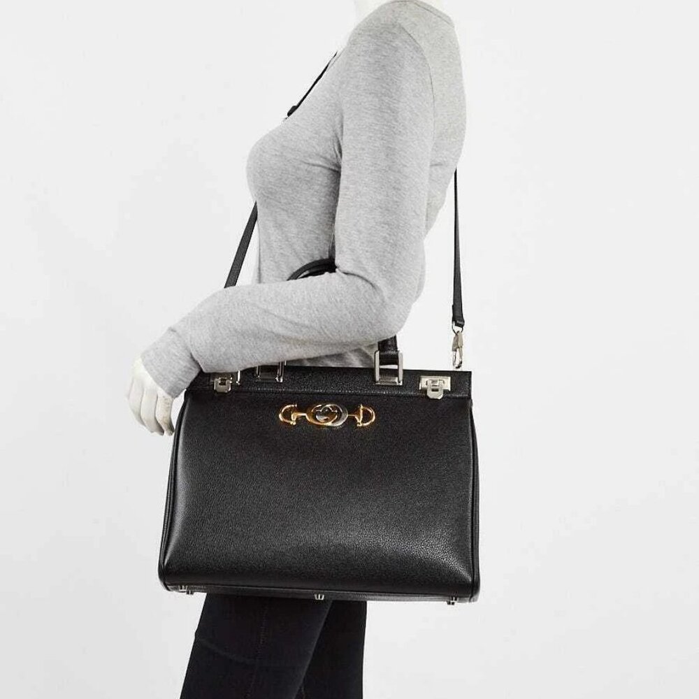 Gucci Black Grainy Leather Zumi Medium Tote Bag - Picture 2 of 12